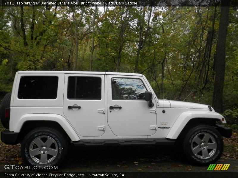 Bright White / Black/Dark Saddle 2011 Jeep Wrangler Unlimited Sahara 4x4