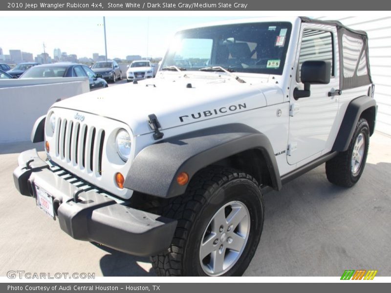 Front 3/4 View of 2010 Wrangler Rubicon 4x4