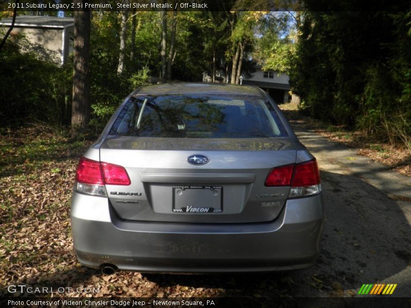 Steel Silver Metallic / Off-Black 2011 Subaru Legacy 2.5i Premium