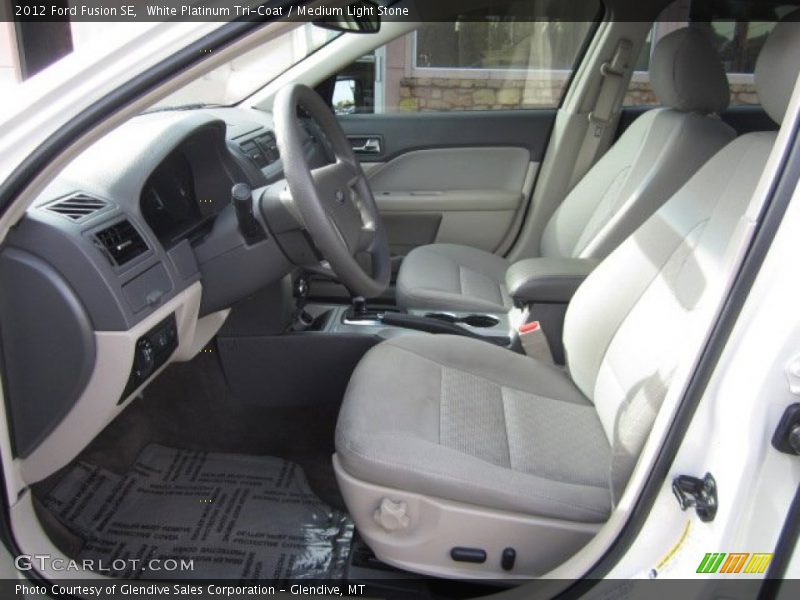White Platinum Tri-Coat / Medium Light Stone 2012 Ford Fusion SE