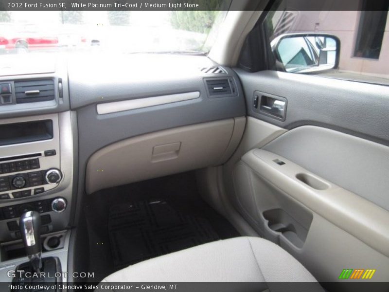 White Platinum Tri-Coat / Medium Light Stone 2012 Ford Fusion SE
