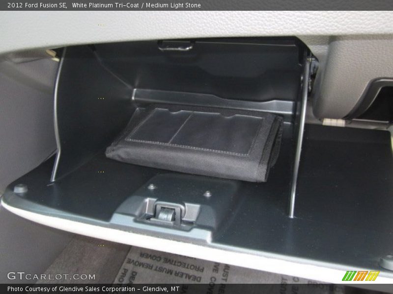 White Platinum Tri-Coat / Medium Light Stone 2012 Ford Fusion SE