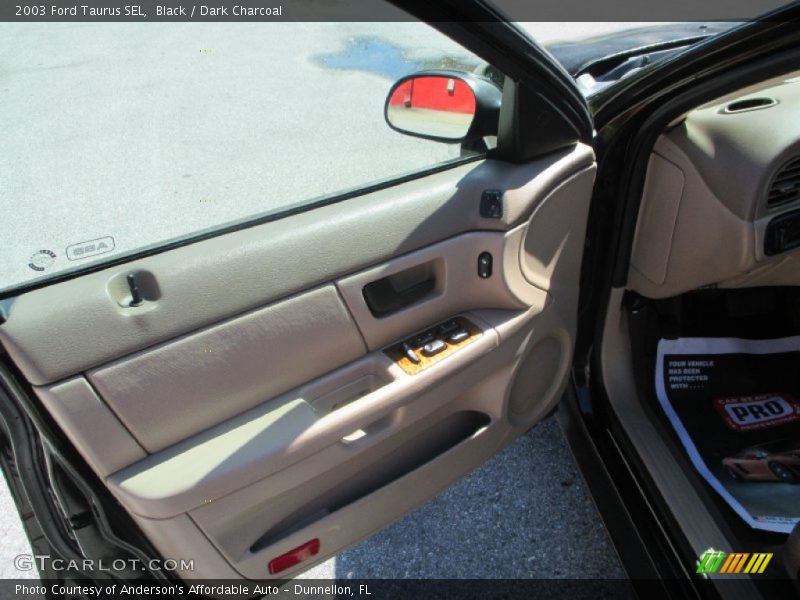 Black / Dark Charcoal 2003 Ford Taurus SEL