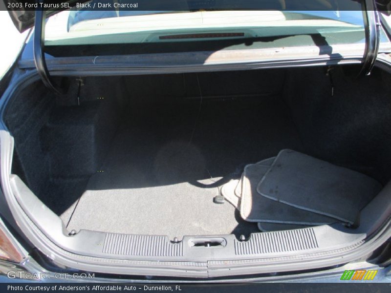 Black / Dark Charcoal 2003 Ford Taurus SEL