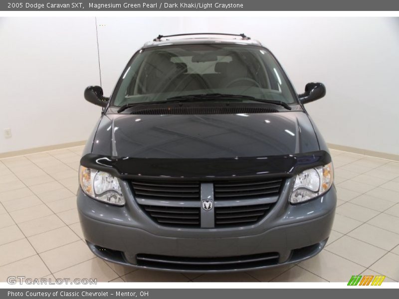 Magnesium Green Pearl / Dark Khaki/Light Graystone 2005 Dodge Caravan SXT