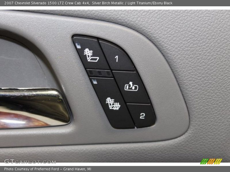 Silver Birch Metallic / Light Titanium/Ebony Black 2007 Chevrolet Silverado 1500 LTZ Crew Cab 4x4