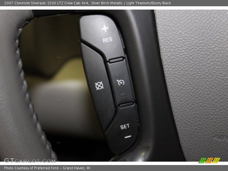 Silver Birch Metallic / Light Titanium/Ebony Black 2007 Chevrolet Silverado 1500 LTZ Crew Cab 4x4