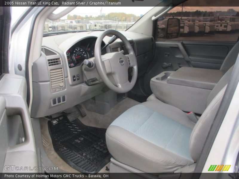  2005 Titan LE King Cab Graphite/Titanium Interior