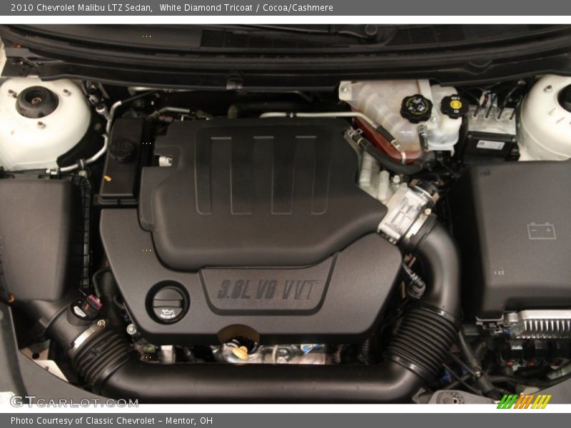 White Diamond Tricoat / Cocoa/Cashmere 2010 Chevrolet Malibu LTZ Sedan