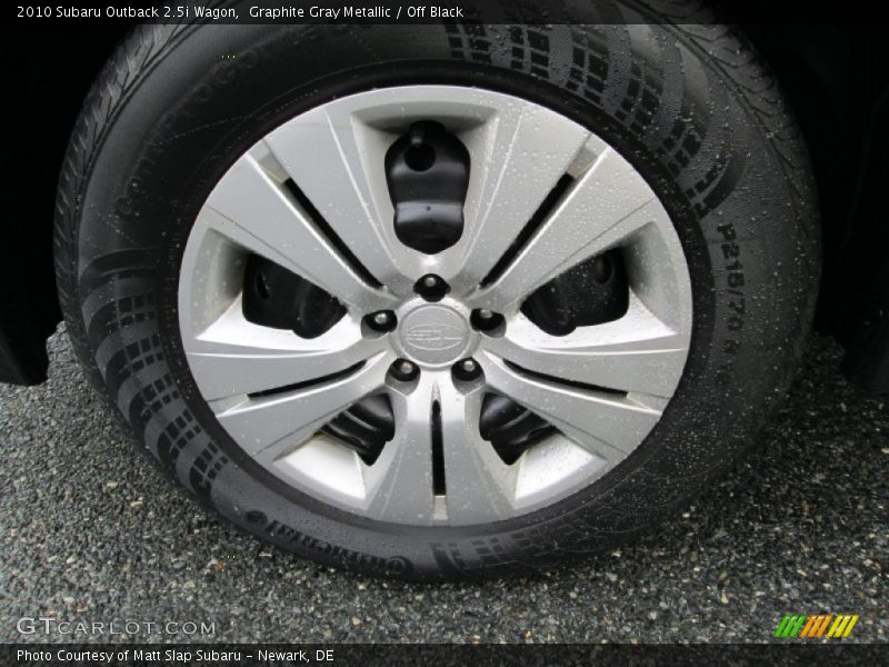 Graphite Gray Metallic / Off Black 2010 Subaru Outback 2.5i Wagon