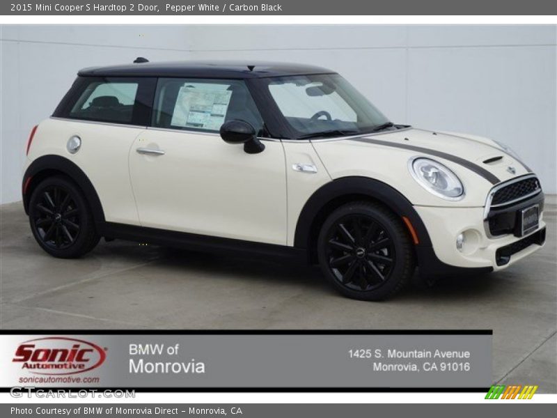 Pepper White / Carbon Black 2015 Mini Cooper S Hardtop 2 Door