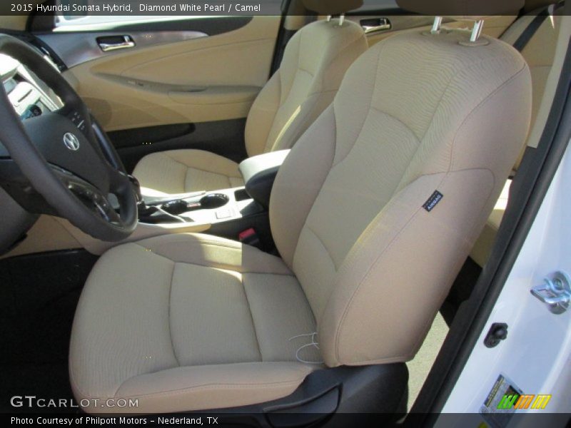 Front Seat of 2015 Sonata Hybrid 