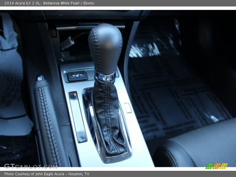 Bellanova White Pearl / Ebony 2014 Acura ILX 2.0L