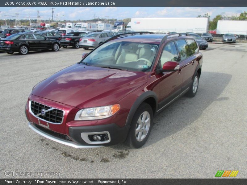 Front 3/4 View of 2008 XC70 AWD