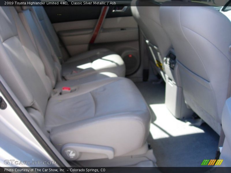 Classic Silver Metallic / Ash 2009 Toyota Highlander Limited 4WD