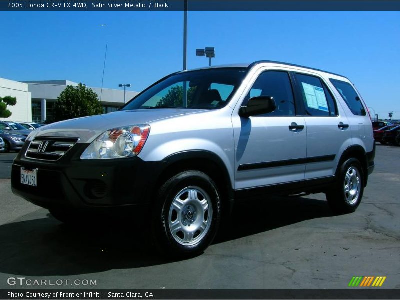 Satin Silver Metallic / Black 2005 Honda CR-V LX 4WD