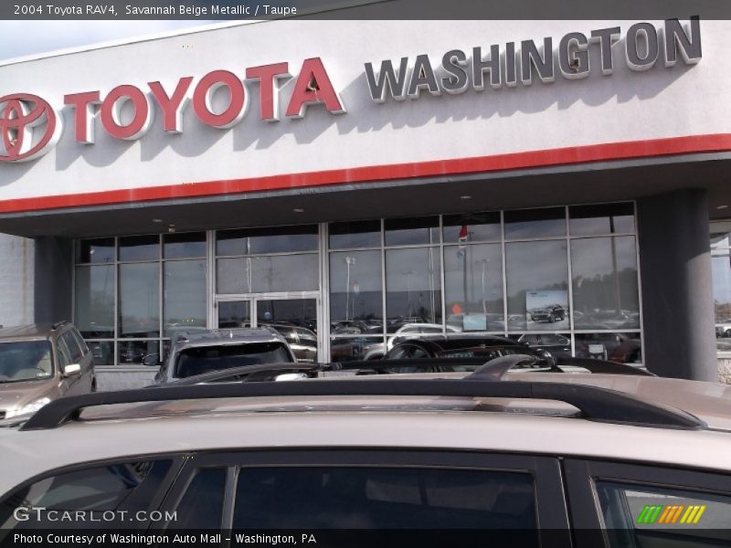 Savannah Beige Metallic / Taupe 2004 Toyota RAV4