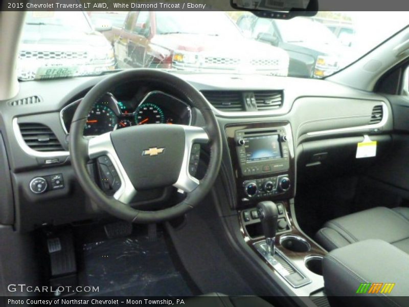 White Diamond Tricoat / Ebony 2015 Chevrolet Traverse LT AWD