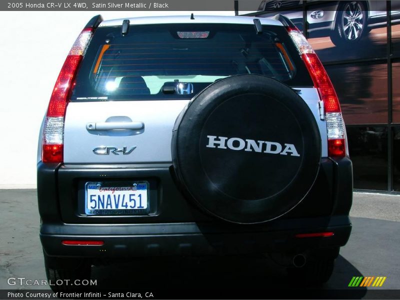 Satin Silver Metallic / Black 2005 Honda CR-V LX 4WD