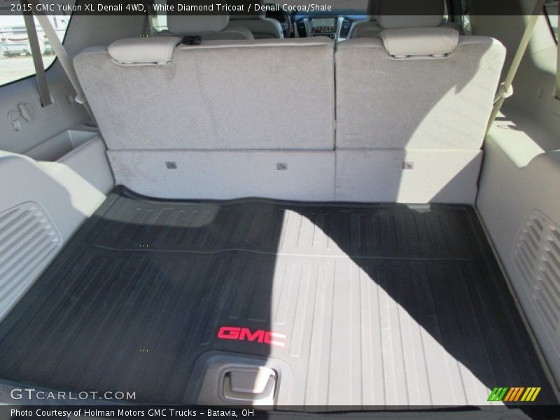 White Diamond Tricoat / Denali Cocoa/Shale 2015 GMC Yukon XL Denali 4WD