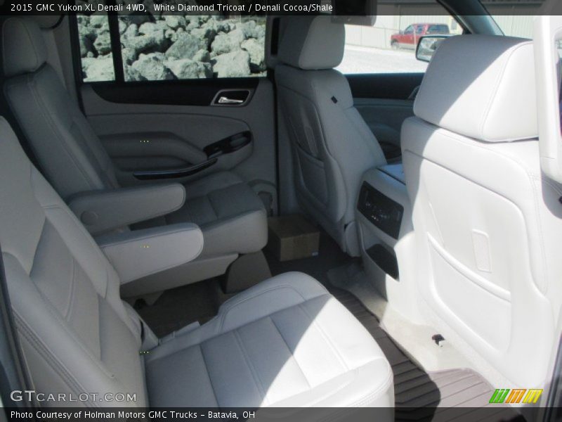 White Diamond Tricoat / Denali Cocoa/Shale 2015 GMC Yukon XL Denali 4WD