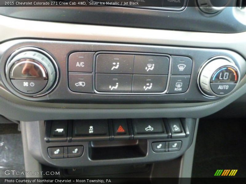Controls of 2015 Colorado Z71 Crew Cab 4WD