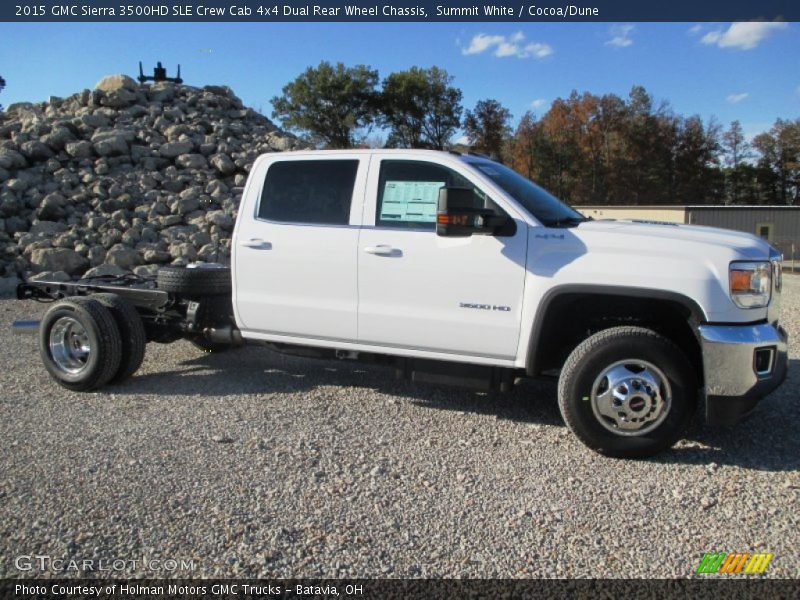  2015 Sierra 3500HD SLE Crew Cab 4x4 Dual Rear Wheel Chassis Summit White
