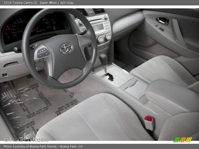 Super White / Ash Gray 2010 Toyota Camry LE