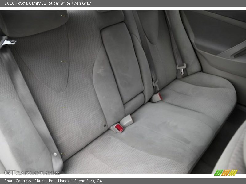 Super White / Ash Gray 2010 Toyota Camry LE