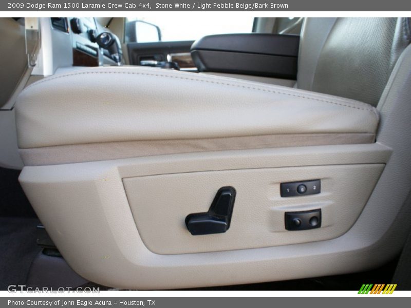Stone White / Light Pebble Beige/Bark Brown 2009 Dodge Ram 1500 Laramie Crew Cab 4x4