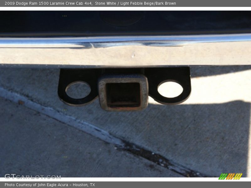 Stone White / Light Pebble Beige/Bark Brown 2009 Dodge Ram 1500 Laramie Crew Cab 4x4