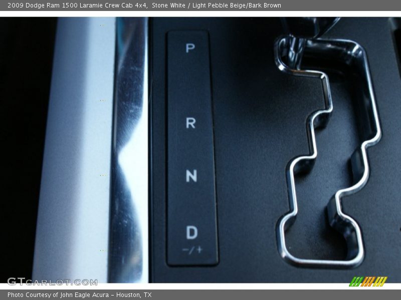 Stone White / Light Pebble Beige/Bark Brown 2009 Dodge Ram 1500 Laramie Crew Cab 4x4