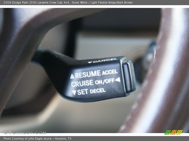 Stone White / Light Pebble Beige/Bark Brown 2009 Dodge Ram 1500 Laramie Crew Cab 4x4