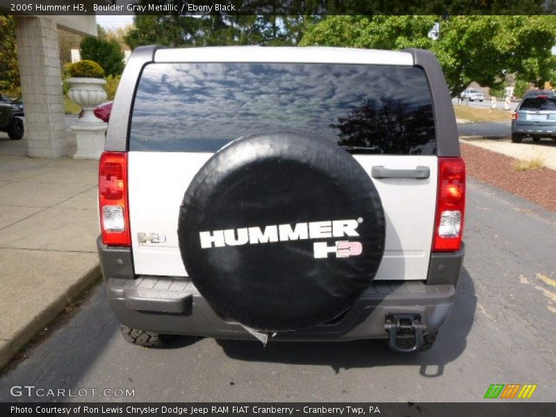 Boulder Gray Metallic / Ebony Black 2006 Hummer H3