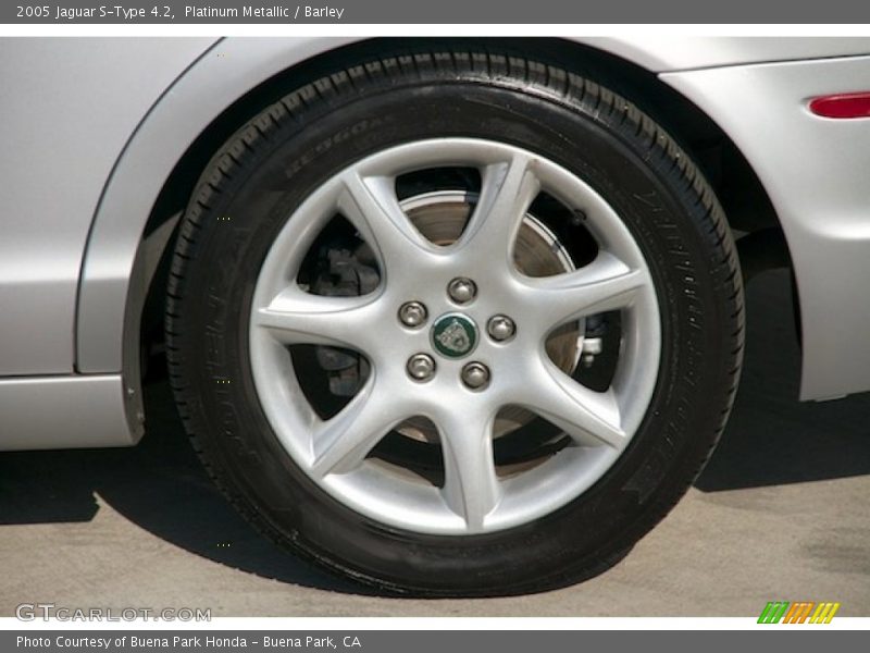 Platinum Metallic / Barley 2005 Jaguar S-Type 4.2