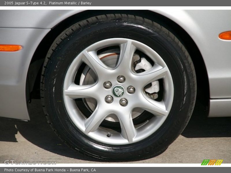 Platinum Metallic / Barley 2005 Jaguar S-Type 4.2