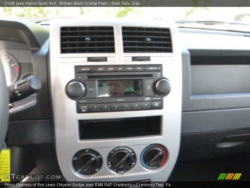 Brilliant Black Crystal Pearl / Dark Slate Gray 2008 Jeep Patriot Sport 4x4