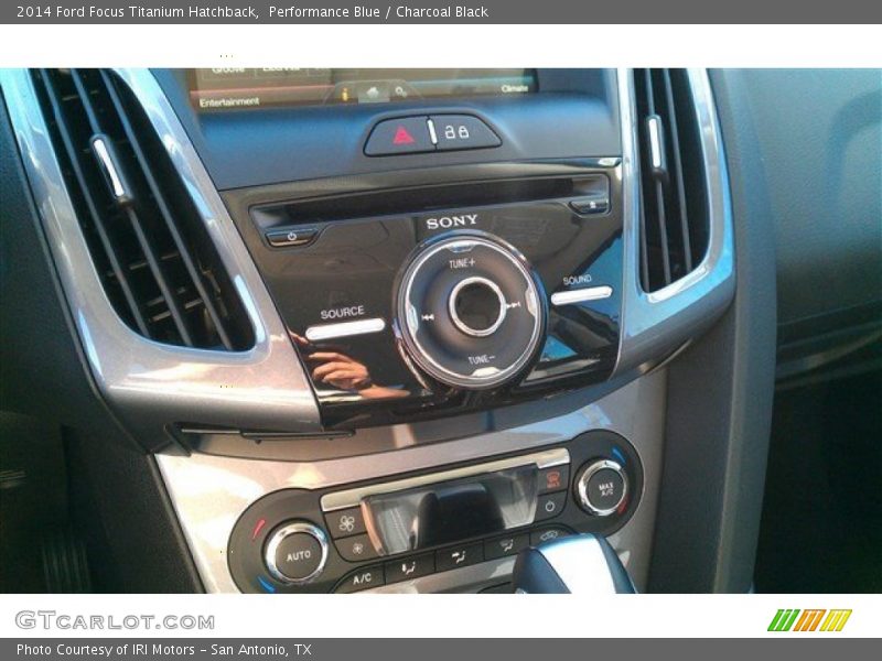 Performance Blue / Charcoal Black 2014 Ford Focus Titanium Hatchback
