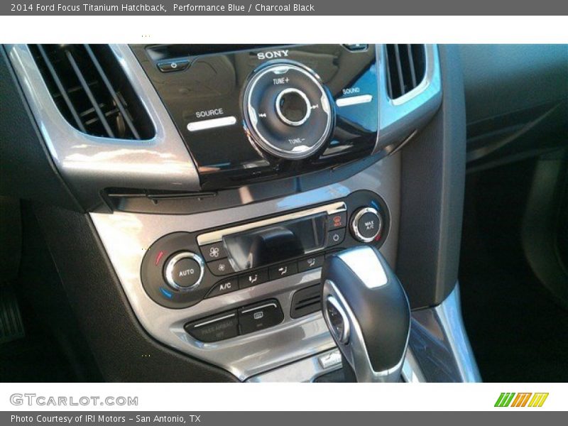 Performance Blue / Charcoal Black 2014 Ford Focus Titanium Hatchback