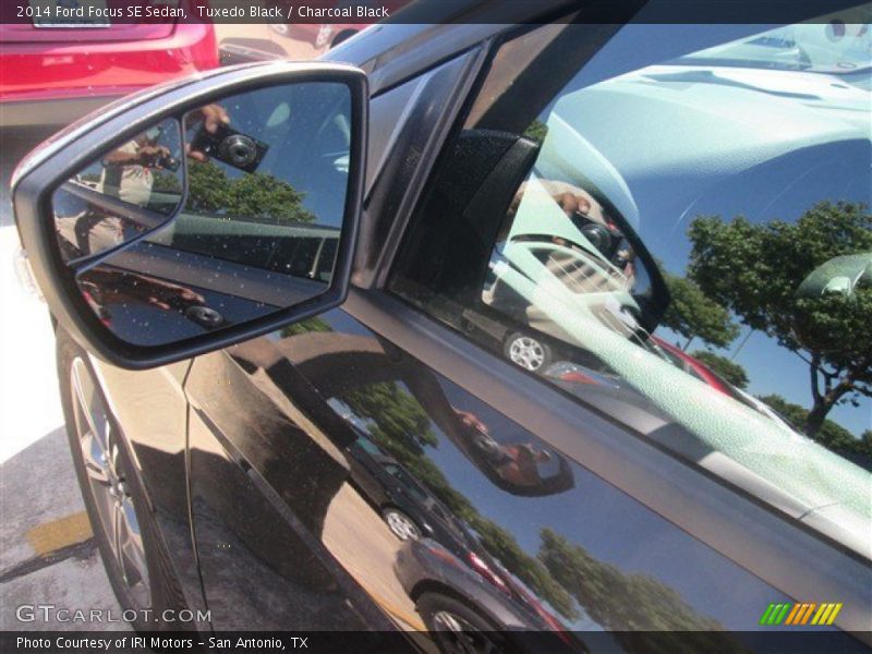 Tuxedo Black / Charcoal Black 2014 Ford Focus SE Sedan