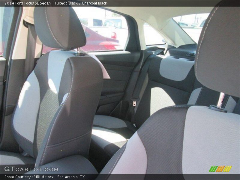 Tuxedo Black / Charcoal Black 2014 Ford Focus SE Sedan