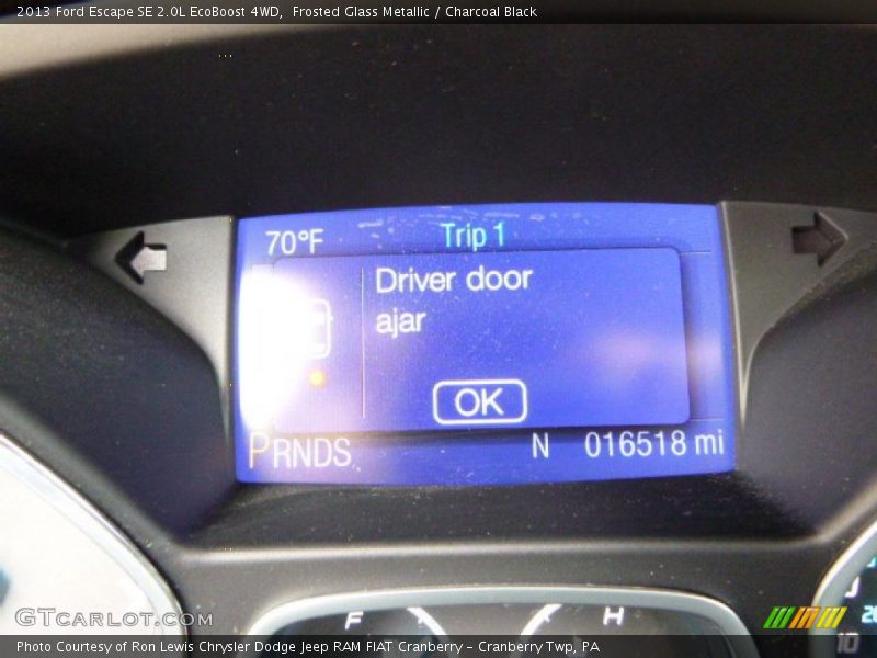 Frosted Glass Metallic / Charcoal Black 2013 Ford Escape SE 2.0L EcoBoost 4WD