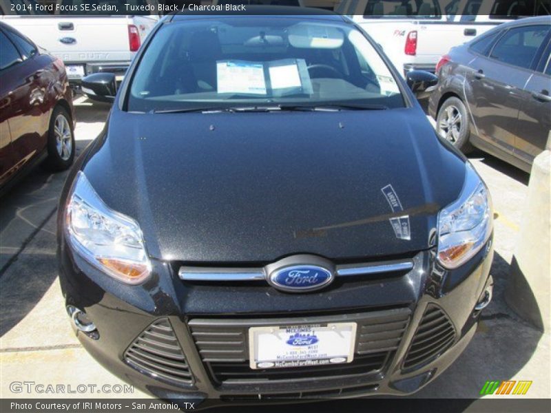 Tuxedo Black / Charcoal Black 2014 Ford Focus SE Sedan