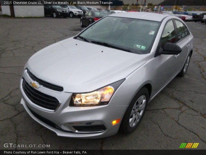 Silver Ice Metallic / Jet Black/Medium Titanium 2015 Chevrolet Cruze LS