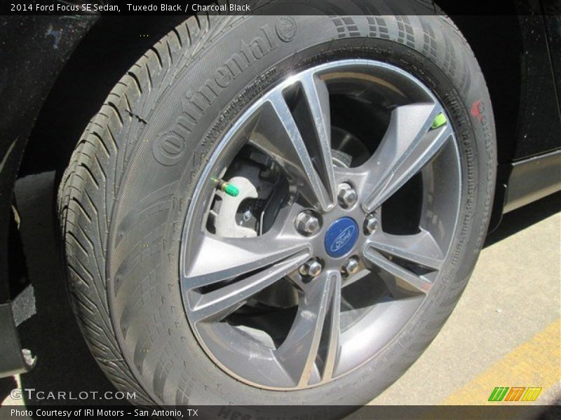 Tuxedo Black / Charcoal Black 2014 Ford Focus SE Sedan