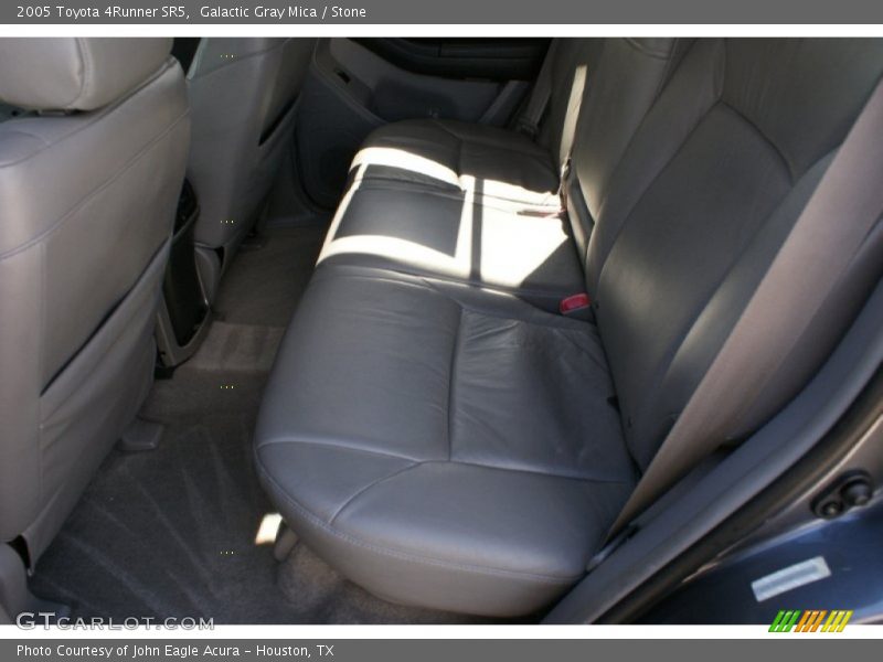 Galactic Gray Mica / Stone 2005 Toyota 4Runner SR5