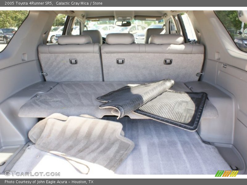 Galactic Gray Mica / Stone 2005 Toyota 4Runner SR5