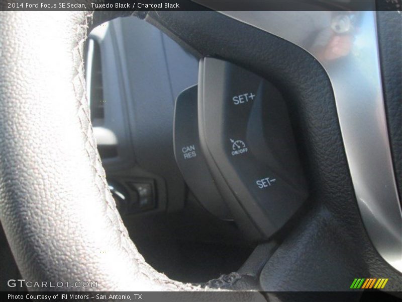 Tuxedo Black / Charcoal Black 2014 Ford Focus SE Sedan