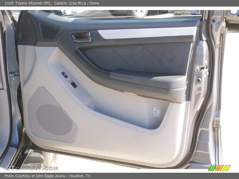 Galactic Gray Mica / Stone 2005 Toyota 4Runner SR5