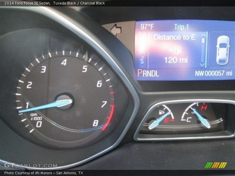 Tuxedo Black / Charcoal Black 2014 Ford Focus SE Sedan